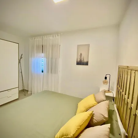 Olas En Апартаменты *